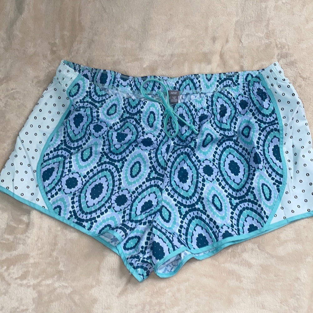 Aerie womens shorts in size XL